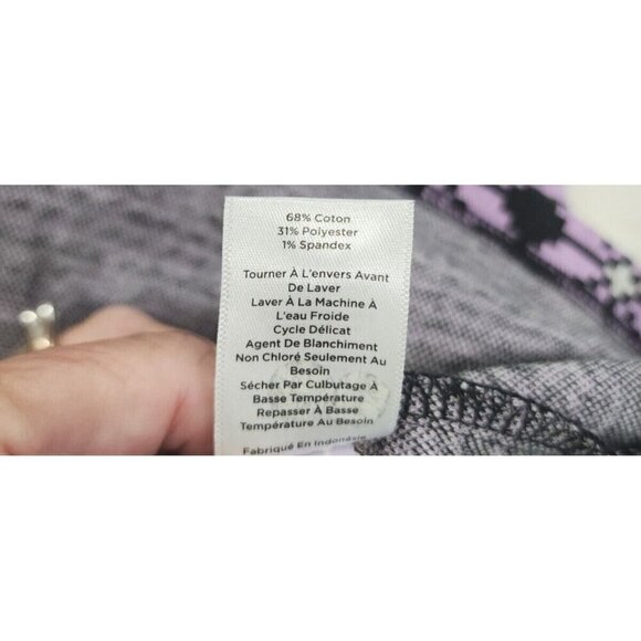 Talbots Pullover Sweater Long Sleeve Black Purple Snowflakes Small Petite SP - Picture 8 of 8